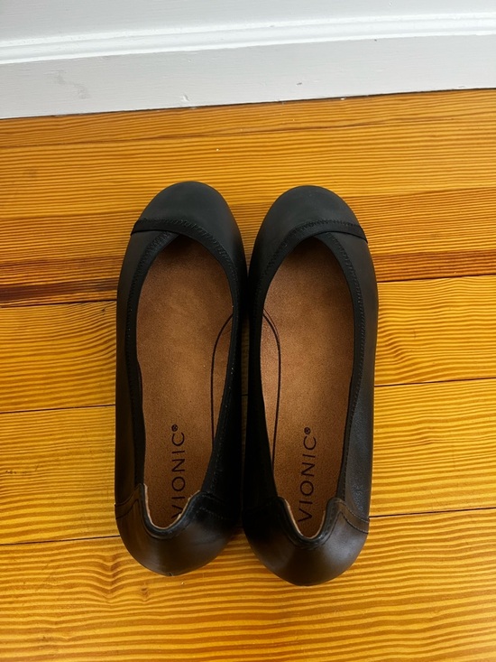 Vionic Shoes - Vionic Black Women's Slip-On Ballet Flats